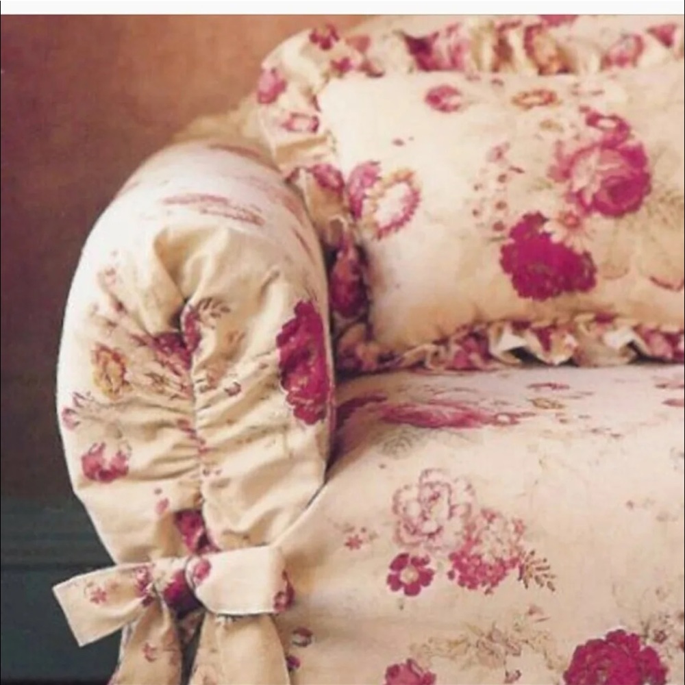 COPY - Vintage Rose Garden Room Heirloom Collection